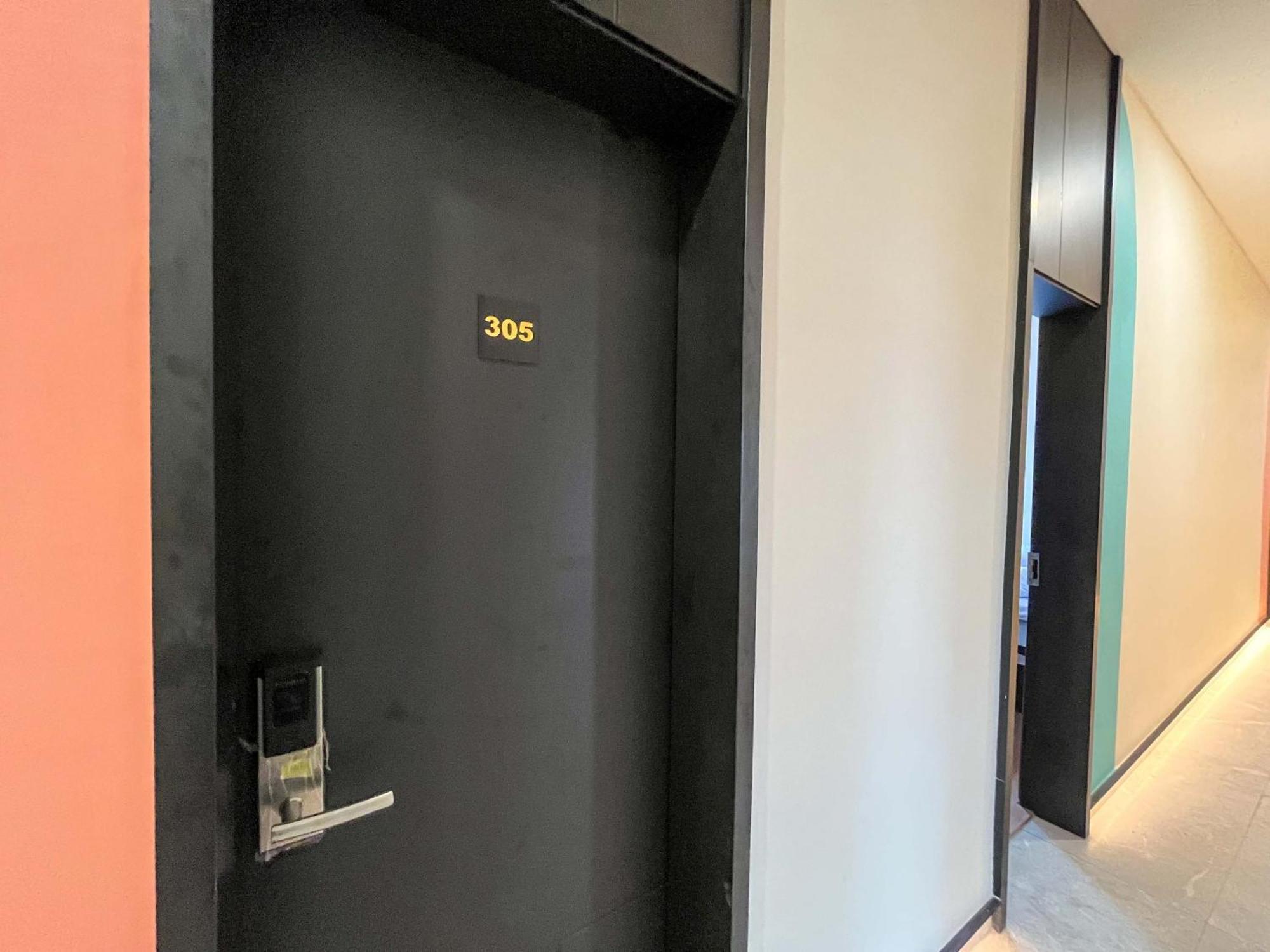 Sans Hotel Premiere Majapahit 三宝垄 外观 照片