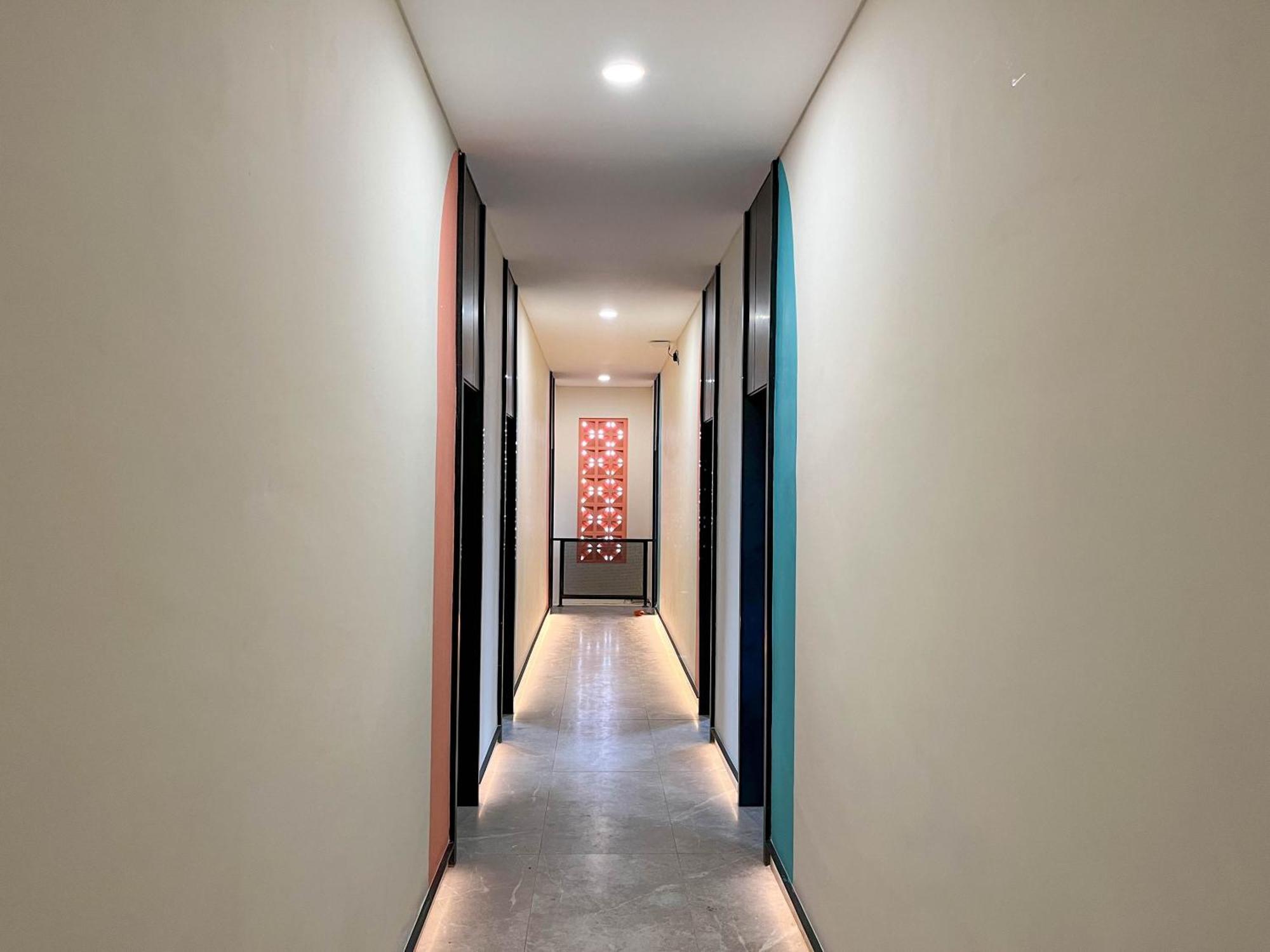 Sans Hotel Premiere Majapahit 三宝垄 外观 照片